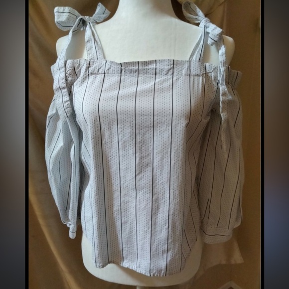 A new day shoulder tie strap striped blouse white/black - Picture 1 of 5